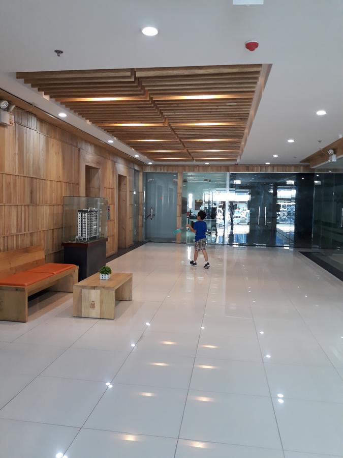 Yulz 516 At Cityscape Bacolod Exteriér fotografie